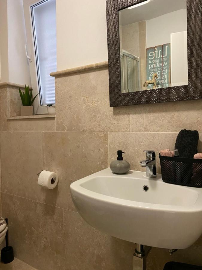 Apartment Paris Njivice Exteriér fotografie